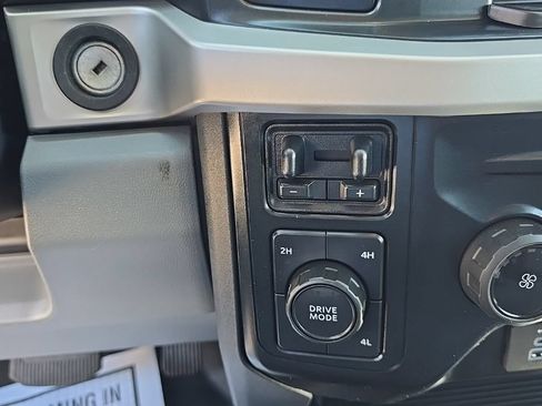Used 2023 Ford F550 4x4 Crew Cab Super Duty w/ XL Chrome Package image 17
