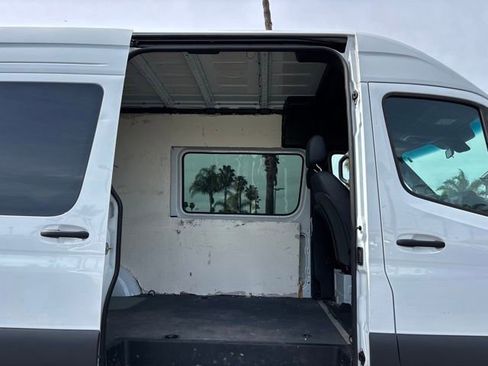 Used 2024 Mercedes-Benz Sprinter 144 Cargo image 24