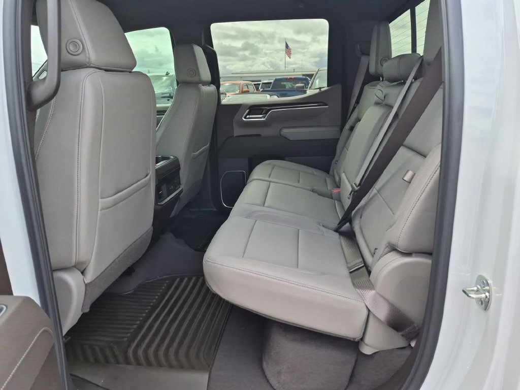 New 2026 Chevrolet Silverado 1500 RST w/ Convenience Package II AWD/4WD image 28