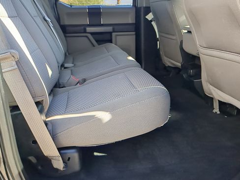 Used 2018 Ford F150 XLT image 25