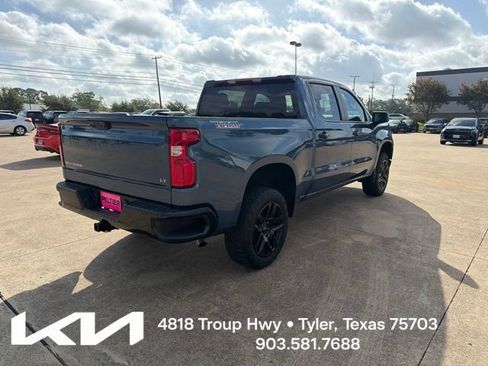 Used 2024 Chevrolet Silverado 1500 LT Trail Boss w/ Protection Package AWD/4WD image 12