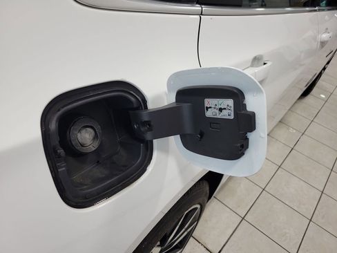 Used 2024 Chevrolet Malibu RS w/ LPO, Floor Liner Package image 21