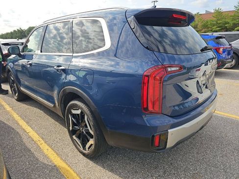 Used 2023 Kia Telluride S w/ S Sunroof Package AWD/4WD image 6