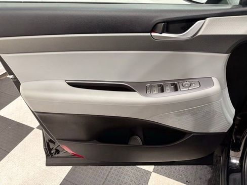 Used 2025 Hyundai Palisade SEL image 15