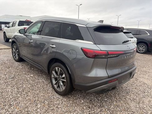 Used 2025 INFINITI QX60 Luxe image 2