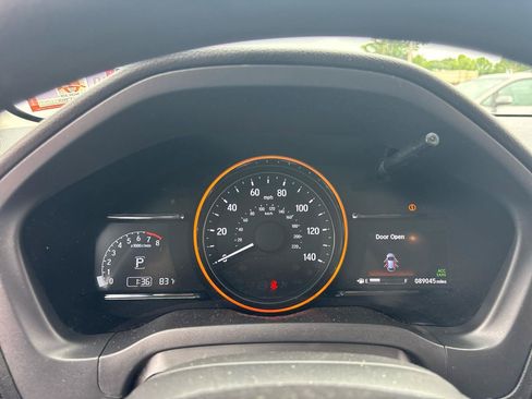 Used 2019 Honda HR-V EX image 18