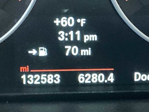 Used 2014 BMW 320i xDrive Sedan AWD/4WD image 18