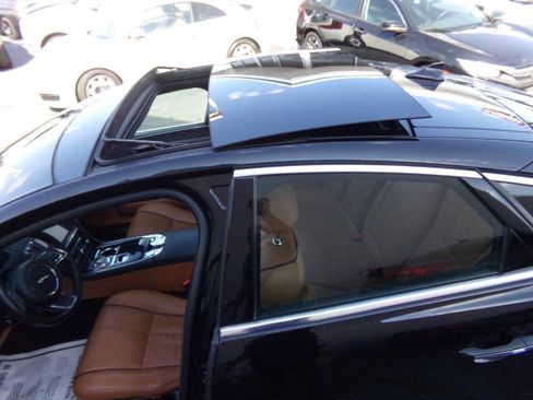 Used 2013 Jaguar XJ AWD image 14