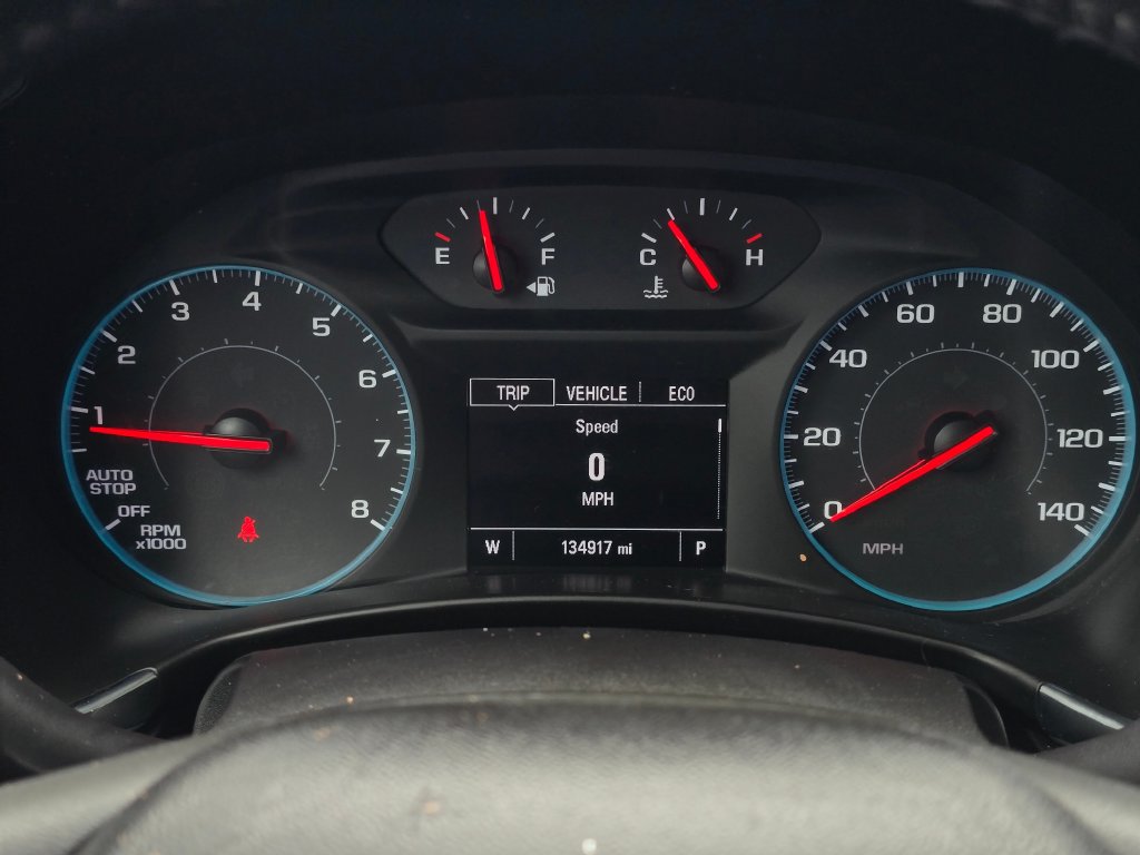 Used 2018 Chevrolet Equinox LT FWD image 30
