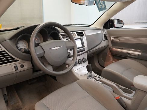 Used 2008 Chrysler Sebring LX w/ Convenience Group FWD image 6