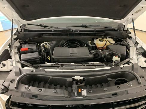 Used 2022 GMC Yukon SLE w/ Gmc Pro Safety Plus Package image 41