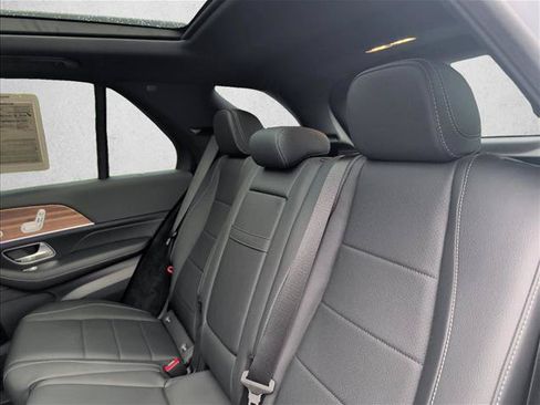 Certified 2025 Mercedes-Benz GLE 450 4MATIC image 15