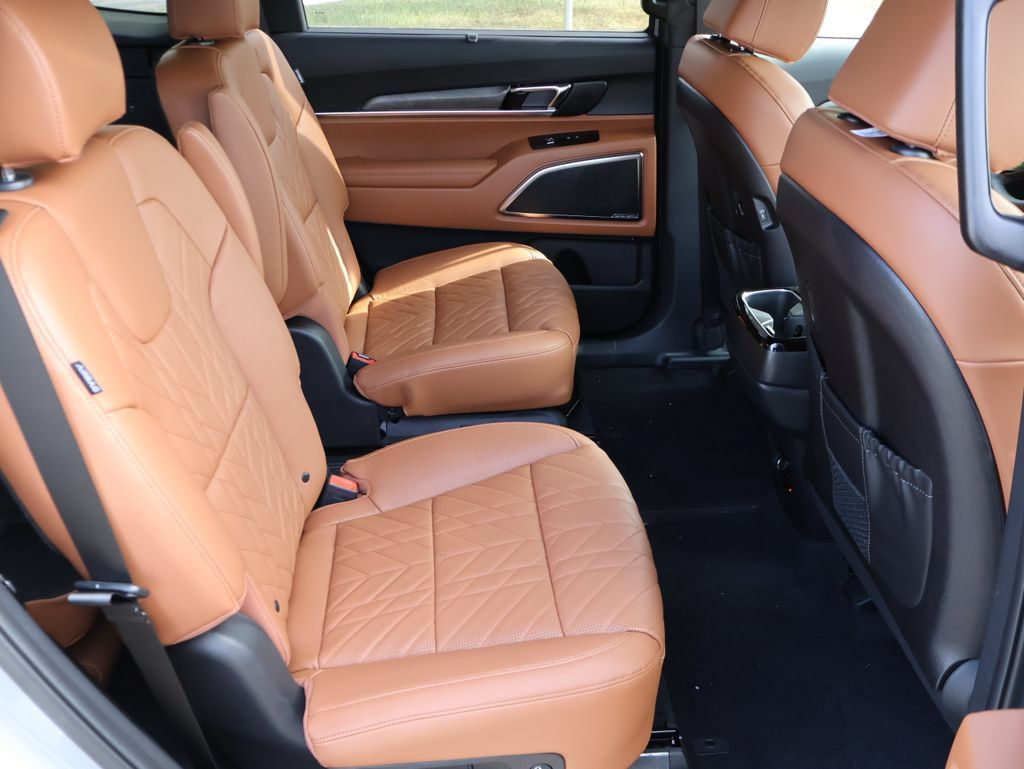 New 2025 Kia Telluride SX Prestige X-Line AWD/4WD image 14