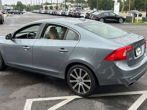Used 2018 Volvo S60 T5 Inscription AWD/4WD image 4