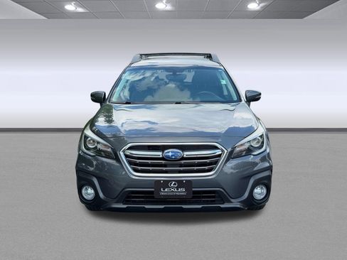 Used 2018 Subaru Outback 2.5i Limited AWD/4WD image 6