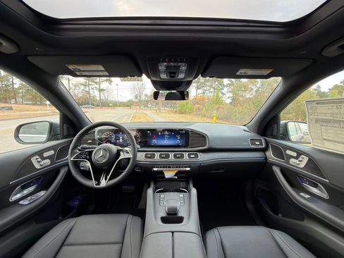 Used 2026 Mercedes-Benz GLE 350 4MATIC image 2