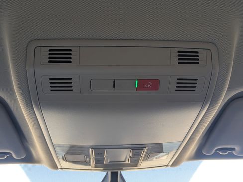 Used 2023 Volkswagen Taos S image 24