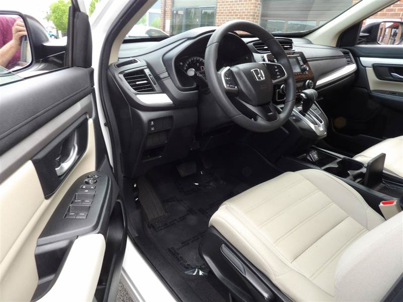 Used 2017 Honda CR-V LX image 9