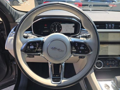 Used 2026 Jaguar F-PACE R-Dynamic S AWD/4WD image 6