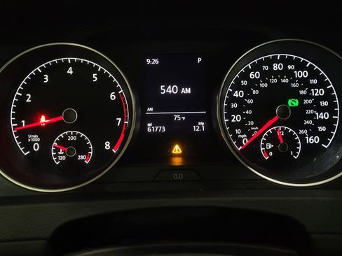 Used 2019 Volkswagen Golf S FWD image 23