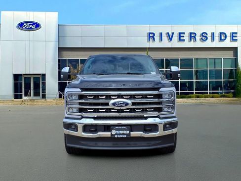 New 2026 Ford F250 Lariat w/ Lariat Premium Package AWD/4WD image 2