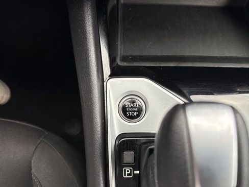 Used 2024 Nissan Altima 2.5 SV FWD image 14