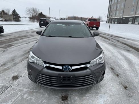 Certified 2017 Toyota Camry XLE image 12