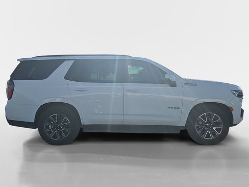 Used 2024 Chevrolet Tahoe Z71 w/ Z71 Off-Road Package AWD/4WD image 6