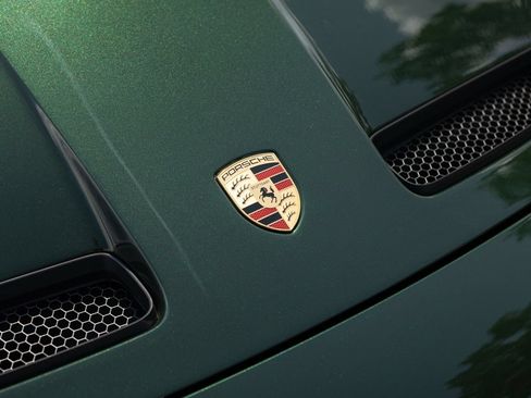 Used 2026 Porsche 911 GT3 RWD image 15