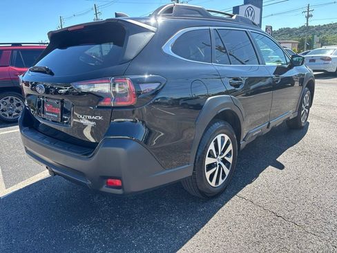 Used 2023 Subaru Outback Premium AWD/4WD image 7