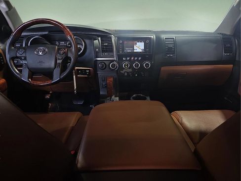 Certified 2019 Toyota Sequoia Platinum AWD/4WD image 15