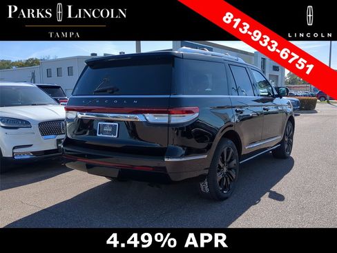 Certified 2022 Lincoln Navigator Reserve image 4