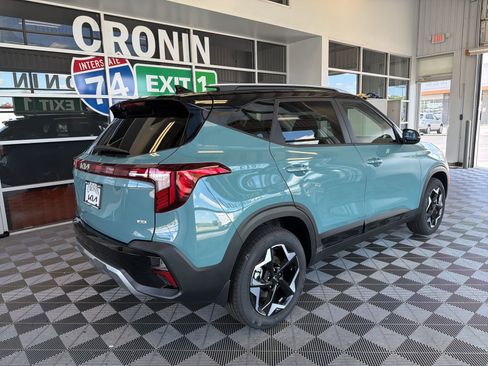 New 2026 Kia Seltos S AWD/4WD image 6