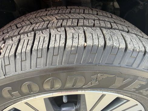 Certified 2023 Nissan Rogue SV image 31