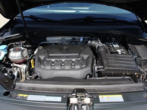 Used 2022 Volkswagen Tiguan SE image 26