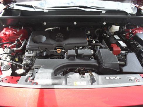 Certified 2025 Toyota RAV4 XLE AWD/4WD image 29