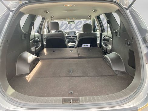 Used 2020 Hyundai Santa Fe SE FWD image 30
