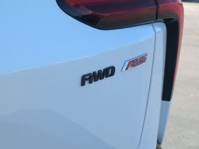 Used 2024 Chevrolet Blazer EV RS AWD/4WD image 32