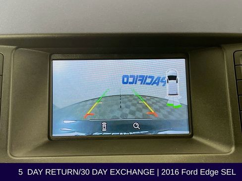 Used 2016 Ford Edge SEL image 18