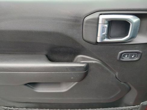 Used 2022 Jeep Wrangler Unlimited Sport image 20