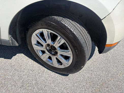 Used 2007 Lincoln MKX 2WD image 31