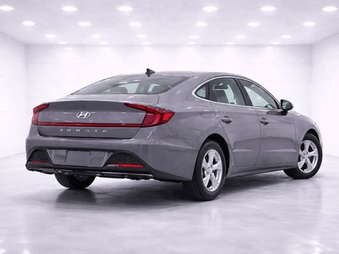 Used 2023 Hyundai Sonata SE image 5
