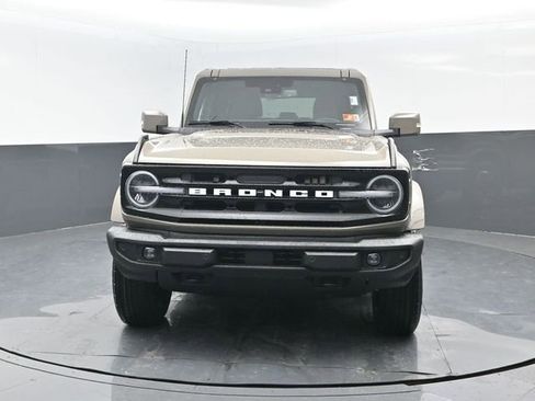 New 2025 Ford Bronco Outer Banks image 16