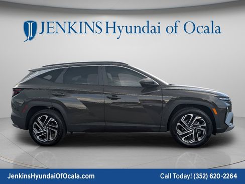 New 2026 Hyundai Tucson SEL Plus FWD image 2