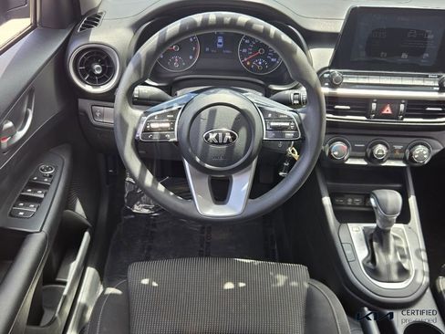 Used 2020 Kia Forte LXS FWD image 13