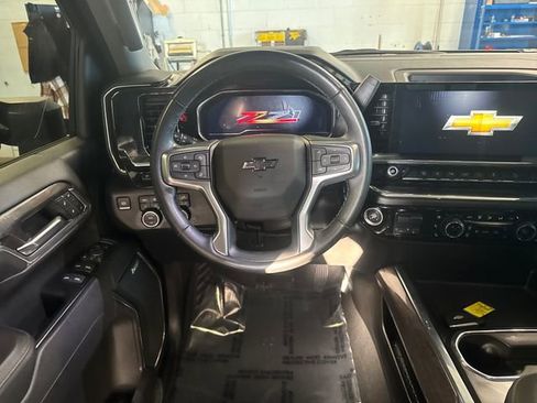 Used 2024 Chevrolet Silverado 2500 LTZ w/ LTZ Plus Package image 15