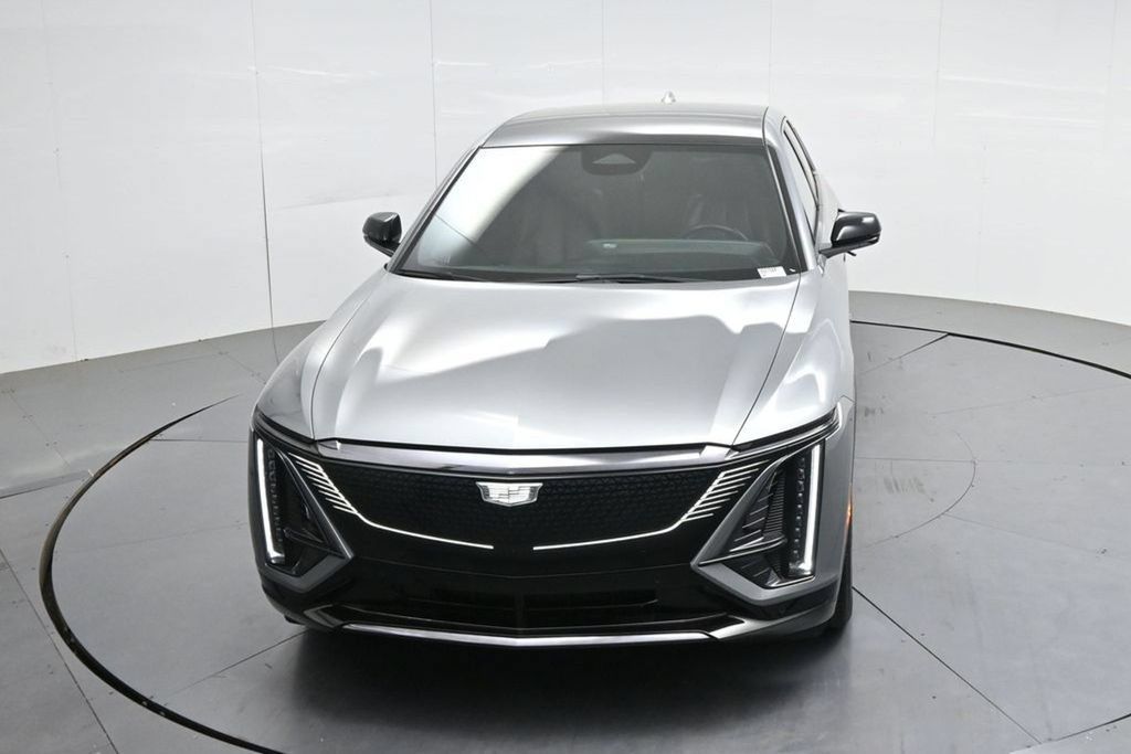 Used 2024 Cadillac Lyriq Sport RWD image 49