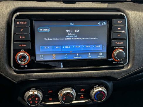 Used 2020 Nissan Versa S image 25