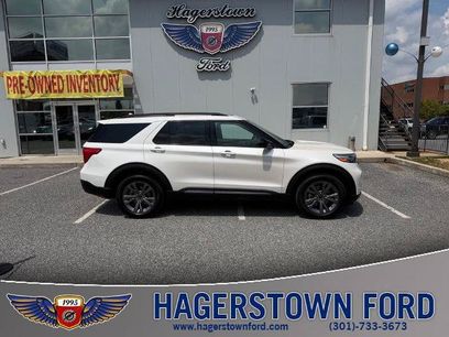Certified 2022 Ford Explorer XLT w/ Equipment Group 202A