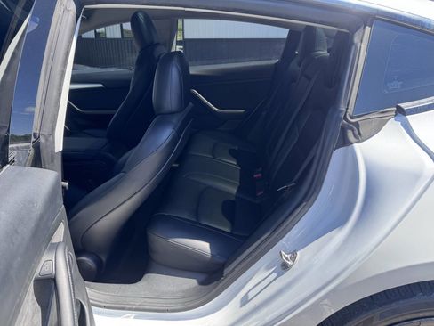 Used 2023 Tesla Model 3 Standard Range RWD image 11